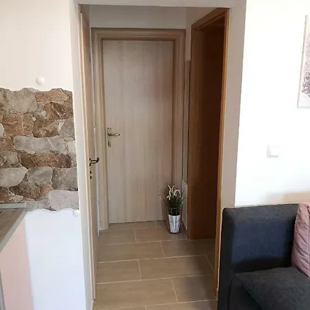 Natalija Rogoznica (Sibenik-Knin)