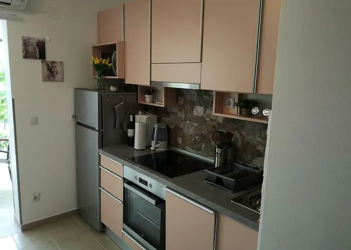 Natalija * Rogoznica (Sibenik-Knin)